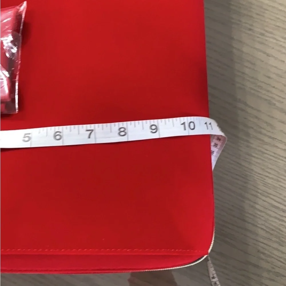 Estée Lauder’s Red-Retired Limited Edition Travel~Lingerie~Cosmetics Bag/Case🌿🆕🌿